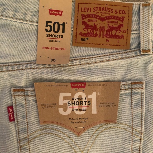 NWT! Levi' 501 Distressed Denim Jean Shorts - Picture 8 of 10